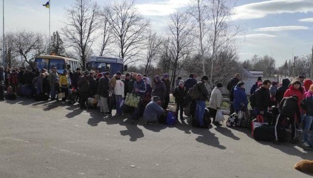 На сьогодні погоджено дев'ять гуманітарних коридорів на Донбасі та Запоріжжі 